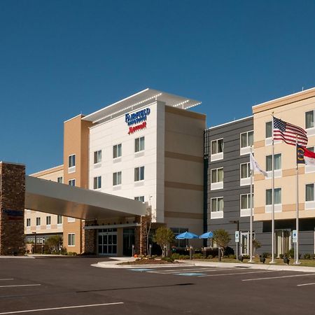 Fairfield Inn & Suites By Marriott Fayetteville North מראה חיצוני תמונה
