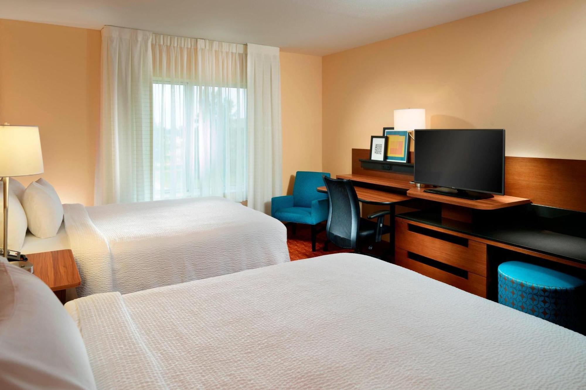 Fairfield Inn & Suites By Marriott Fayetteville North מראה חיצוני תמונה