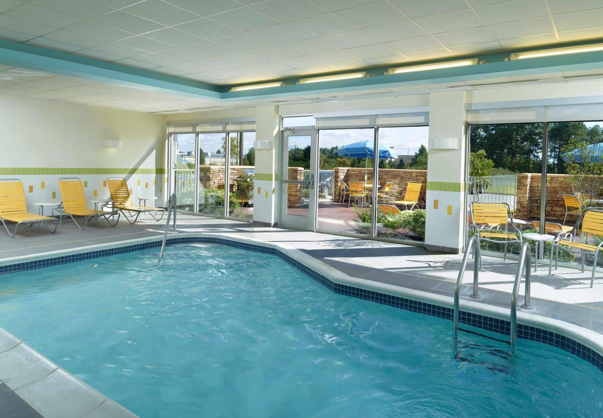 Fairfield Inn & Suites By Marriott Fayetteville North מראה חיצוני תמונה